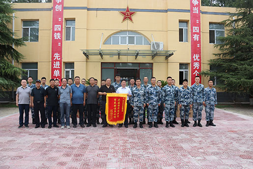 共建臨汾闊步行，軍民聯(lián)誼魚水情