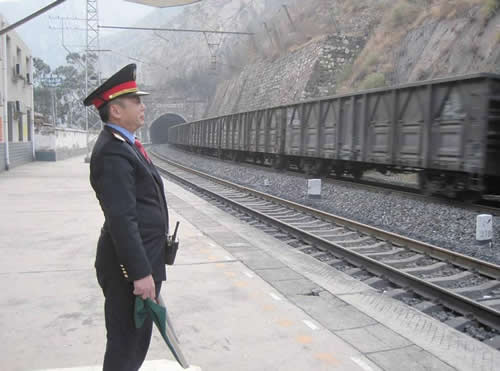 了解鐵路上的五大系統(tǒng)，車，機(jī)，工，電，輛崗位工作