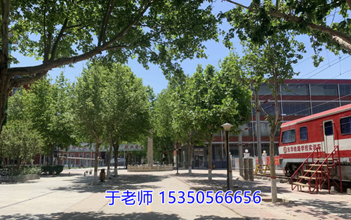 石家莊東華鐵路學校在校生多少人？