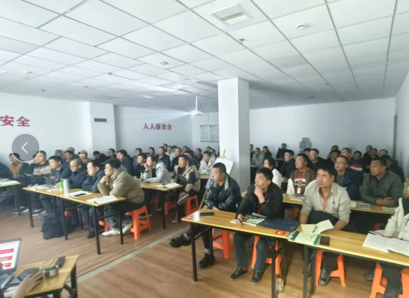 2026年低壓電工證報名入口官網(wǎng)（附考試流程）