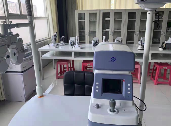 在石家莊天使護(hù)士學(xué)校學(xué)習(xí)眼視光專業(yè)畢業(yè)后可以從事哪些工作？能考什么證書？