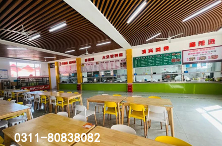 河北同仁醫(yī)學(xué)中等專(zhuān)業(yè)學(xué)校食堂怎么樣？飯菜貴嗎